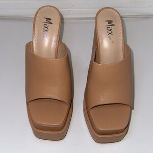 Tan Women's Mules